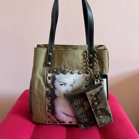 GUESS Army Green Marilyn Purse with Studs and matching wallet - Picture 5 of 7